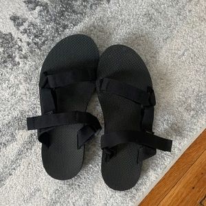 Teva slides